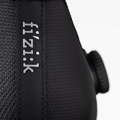 Превью  Велотуфли шоссейные FIZIK Tempo Decos Carbon Black/Black